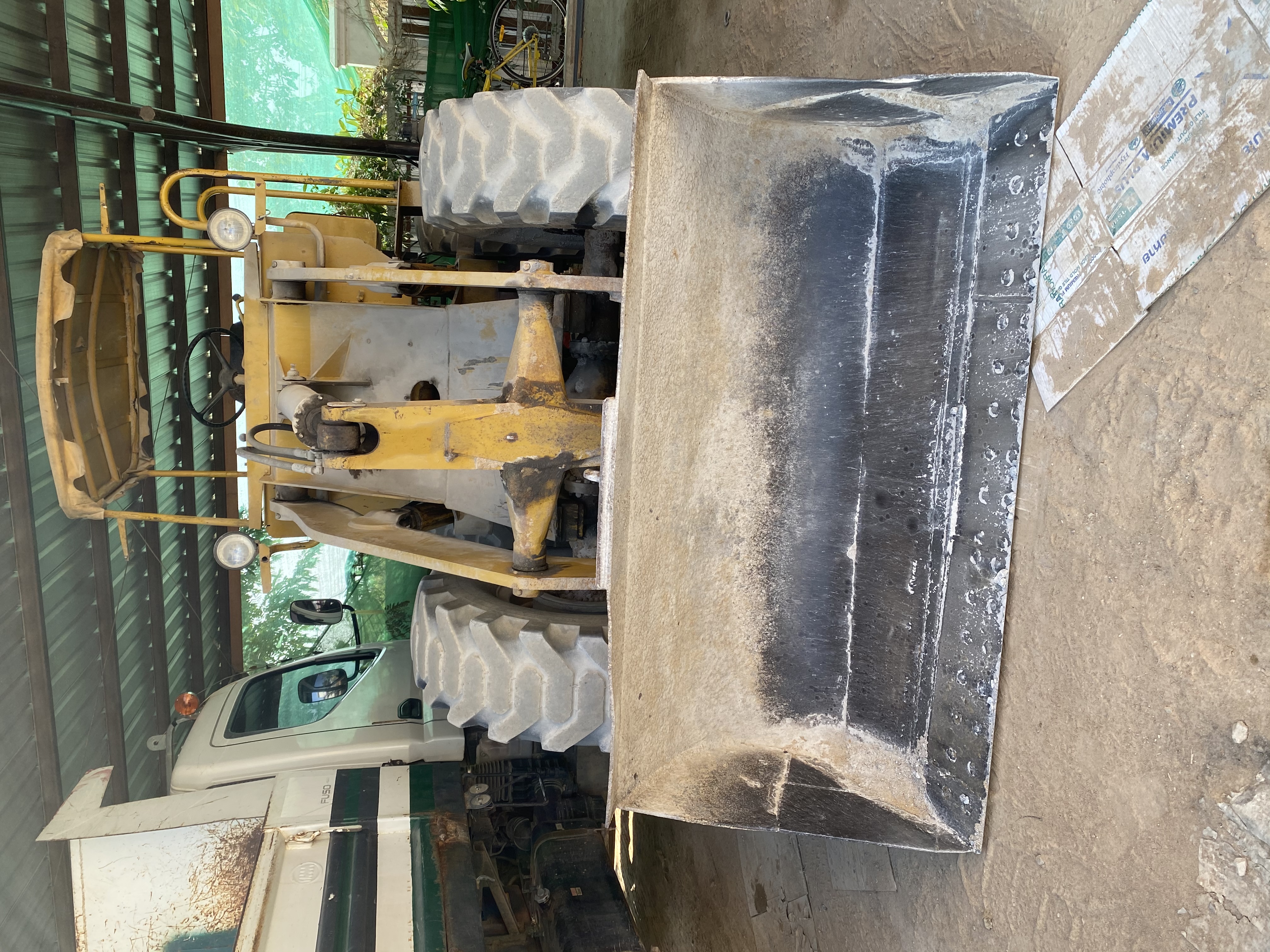 ขายรถตักล้อยางโคมัสสุ jh30 ขายรถตักล้อยางโคมัสสุ jh30