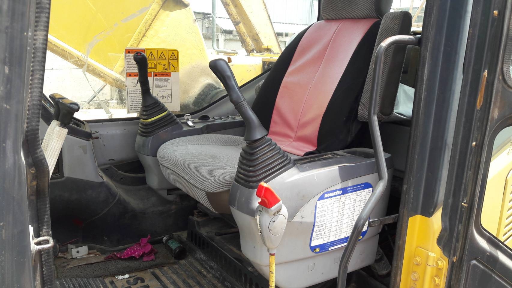 ขายด่วนKOMATSU PC200 ช่วงล่างเต็มระบบดีเอวแน่นสภาพสวย ปั้ม ดี แรง เร็ว เอวแน่น แห้งดี ช่วงล่างเต็ม เ ขายด่วนKOMATSU PC200 ช่วงล่างเต็มระบบดีเอวแน่นสภาพสวย ปั้ม ดี แรง เร็ว เอวแน่น แห้งดี ช่วงล่างเต็ม เ