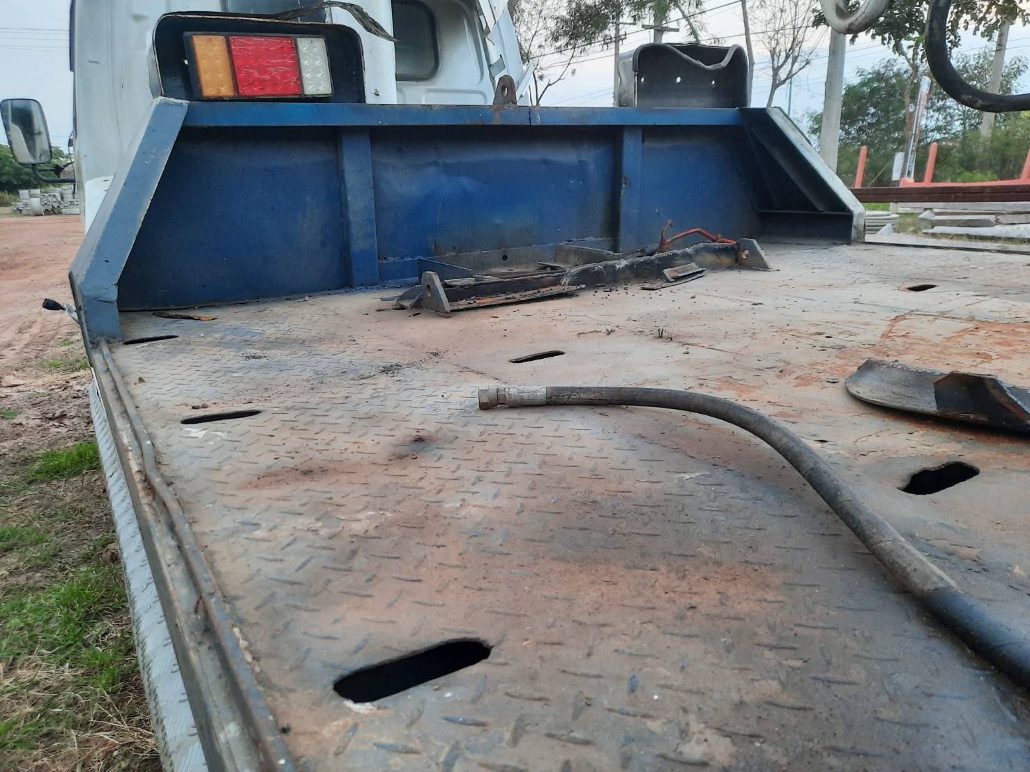 ขาย ถาดรถสไลด์ ราคา 40,000 บาท สภาพพร้อมใช้งาน สนใจติดต่อ คุณรุ่งโรจน์ 087-8917971 ขาย ถาดรถสไลด์ ราคา 40,000 บาท สภาพพร้อมใช้งาน สนใจติดต่อ คุณรุ่งโรจน์ 087-8917971