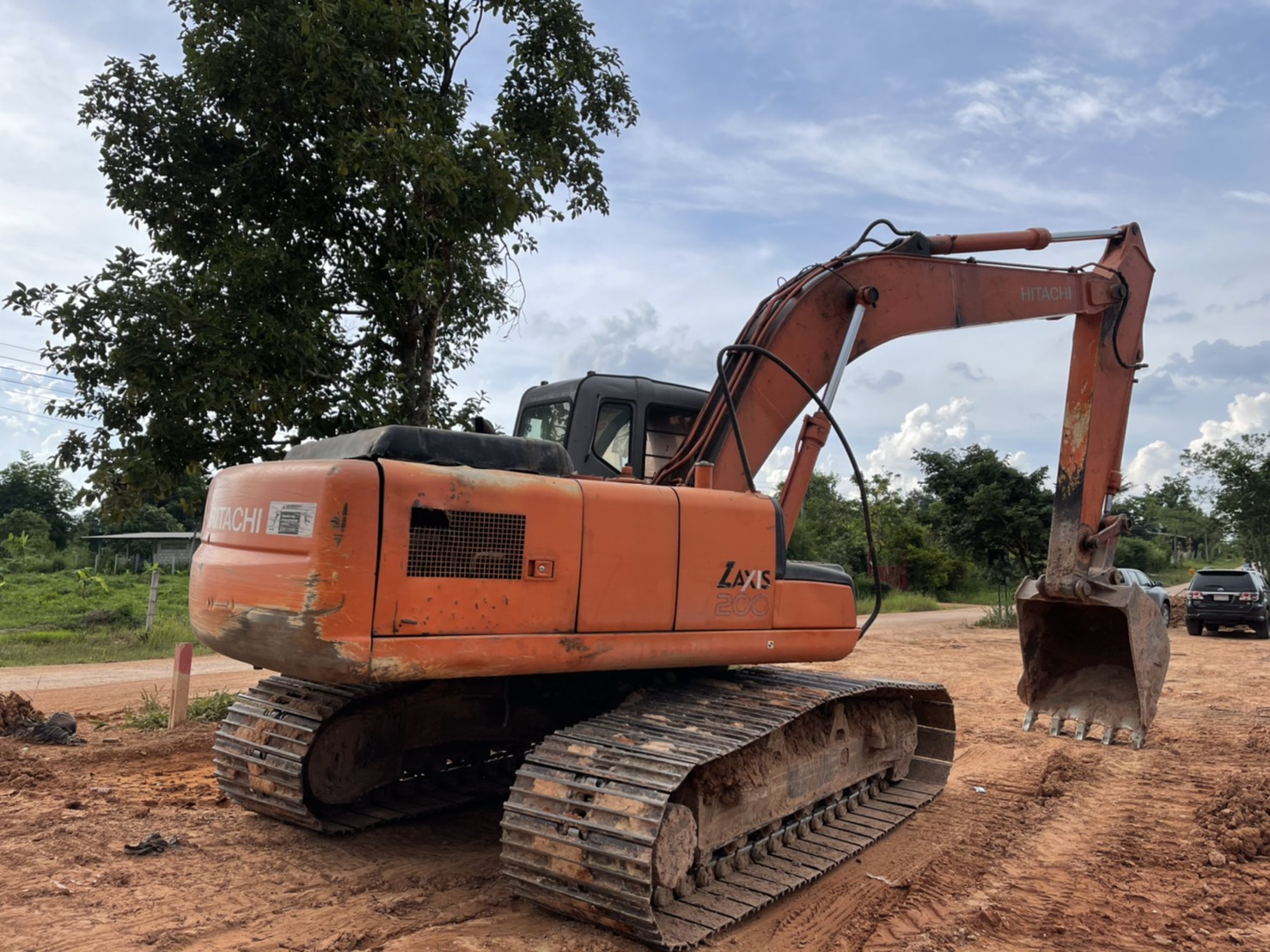 Hitachi Zx200-1 รถยอดนิยม หล่อขั้นเทพ