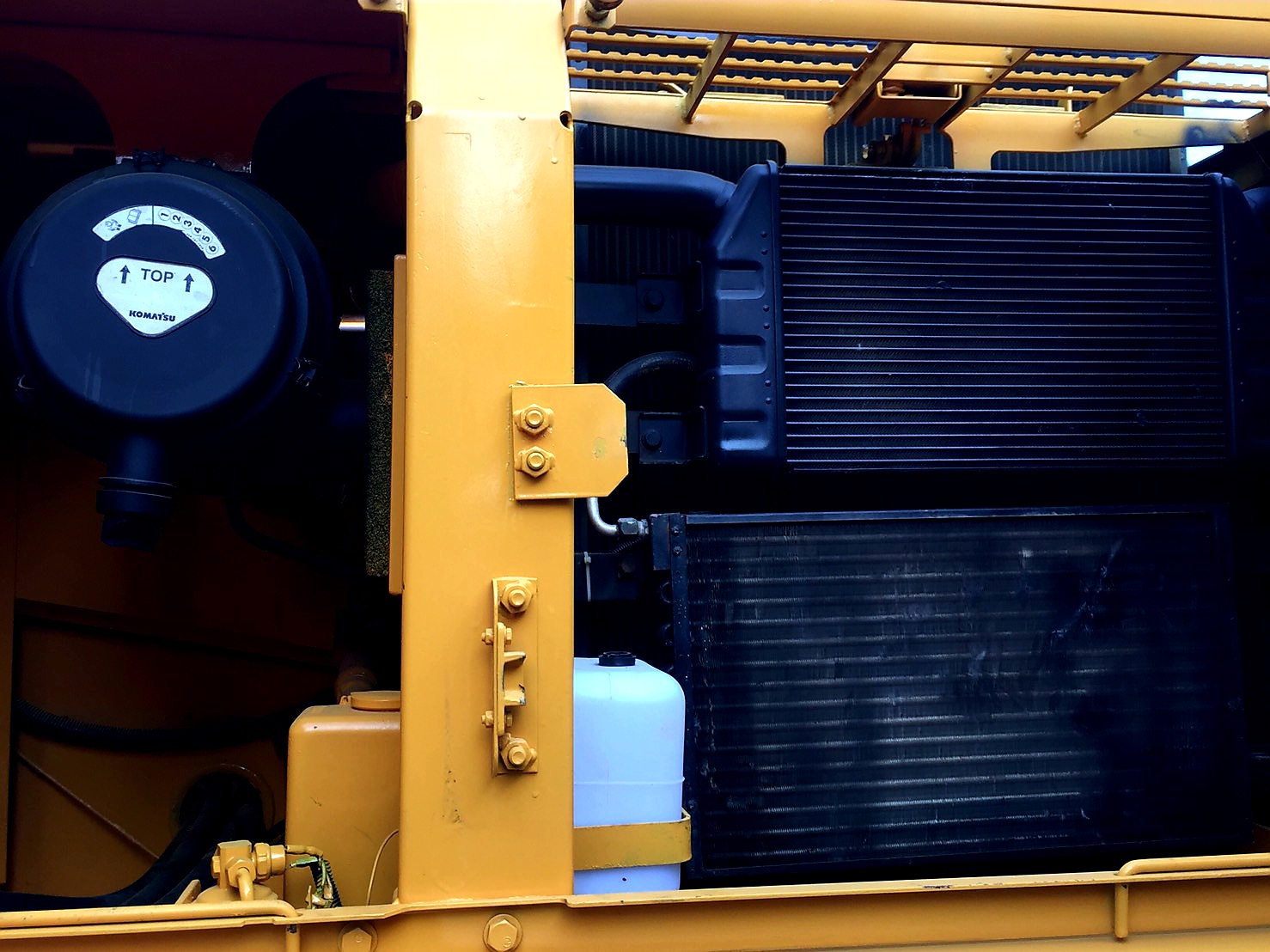 Komatsu pc200-7 [10,000 ชั่วโมง] เต็มทุกจุด