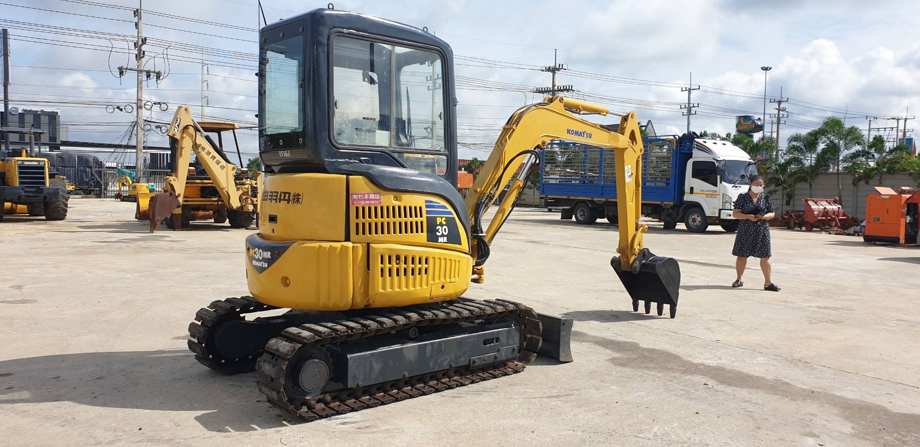 KOMATSU PC30MR-1 พร้อมใช้งาน