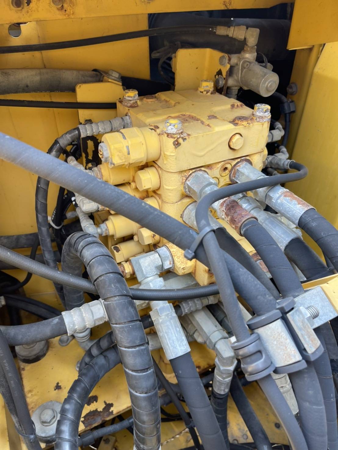 Komatsu 120-8 เก่านอก พร้อมใช้งาน