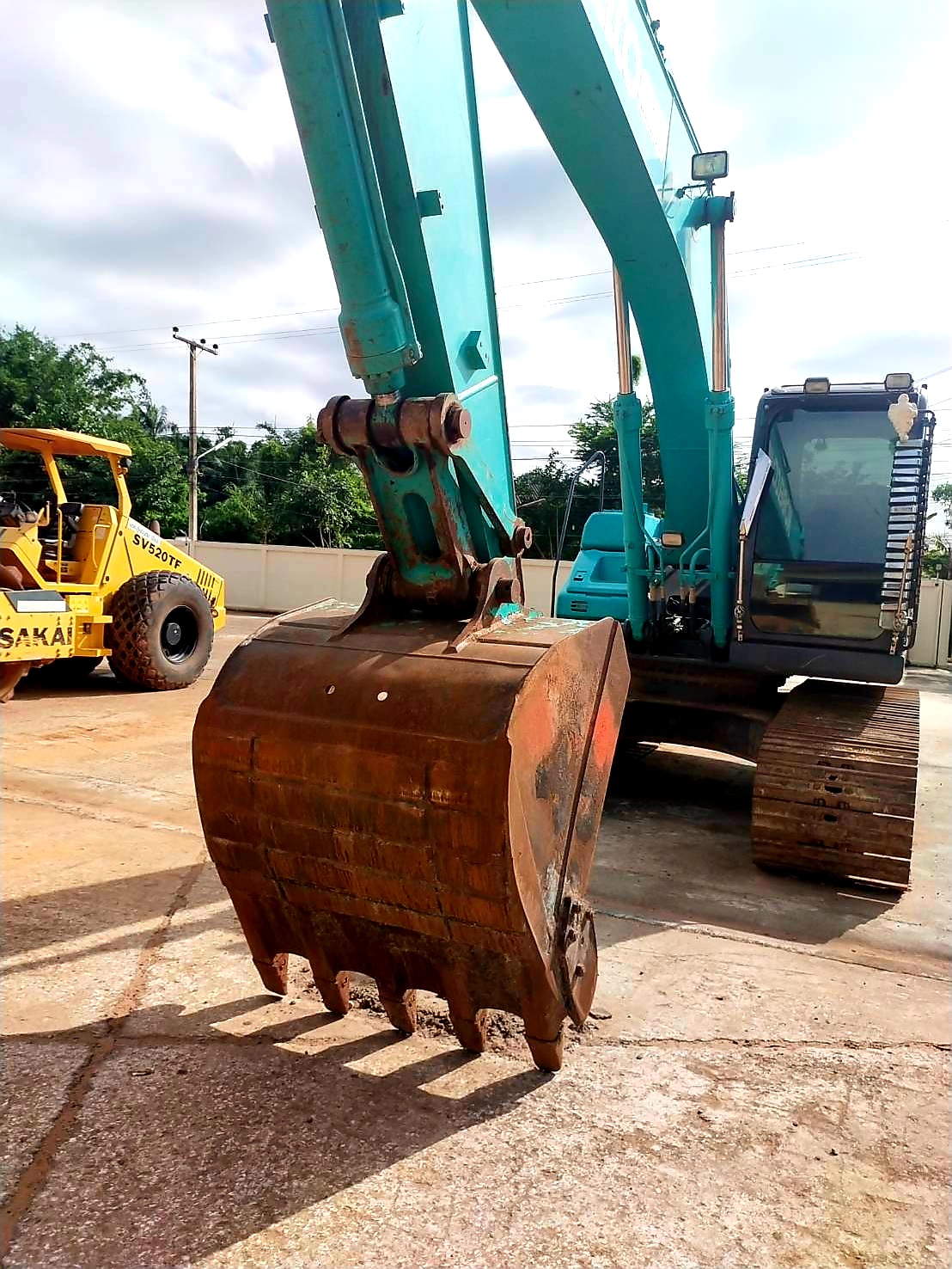 Kobelco sk200-10 YN15 , 8000 ชั่วโมง