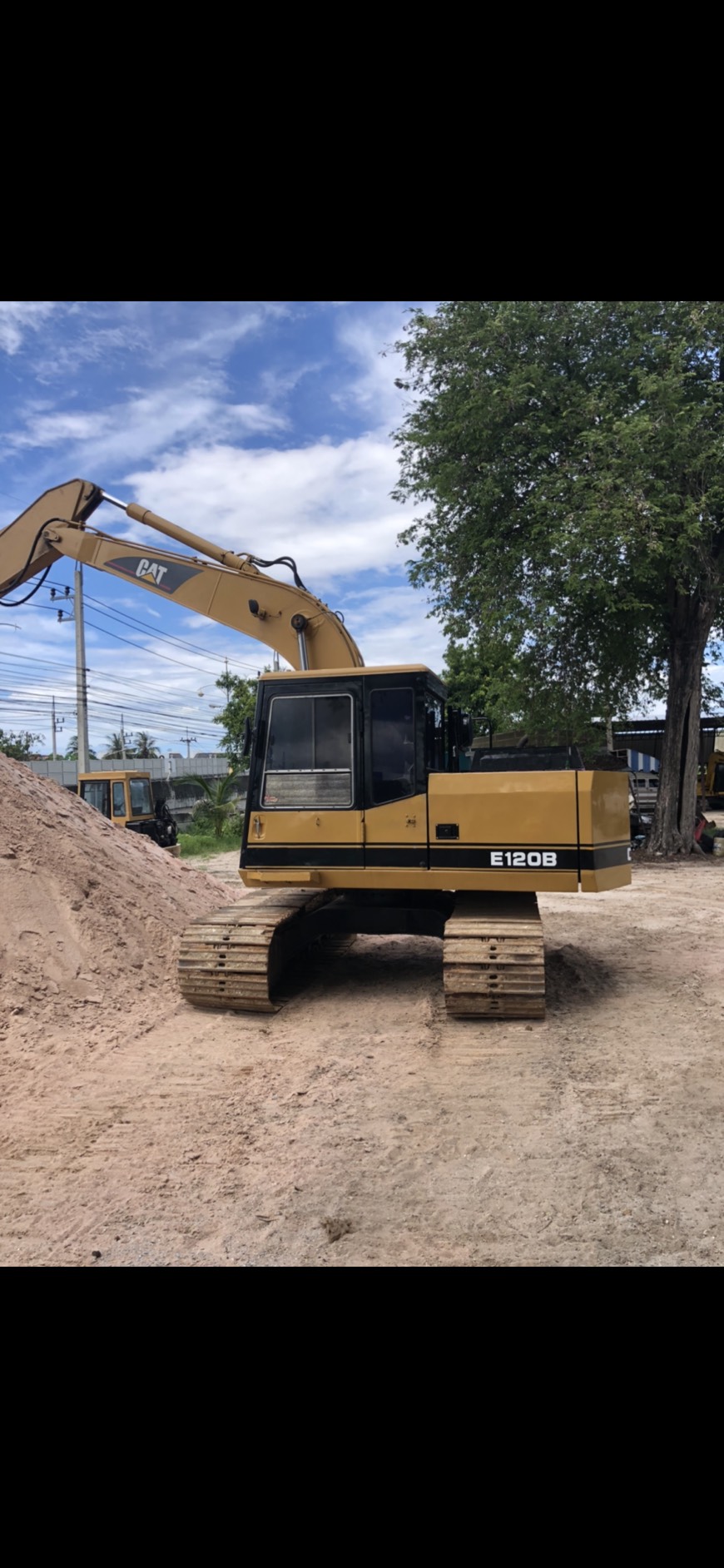 CAT E120B เก่านอก พร้อมใช้งาน