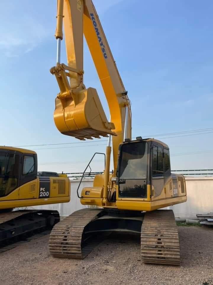 Komatsu pc200-7 เต็มทุกจุด หล่อมาก