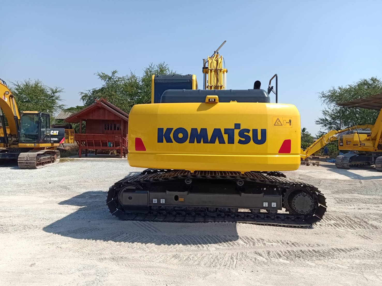 Komatsu pc200-8 mo (4000 ชั่วโมง)
