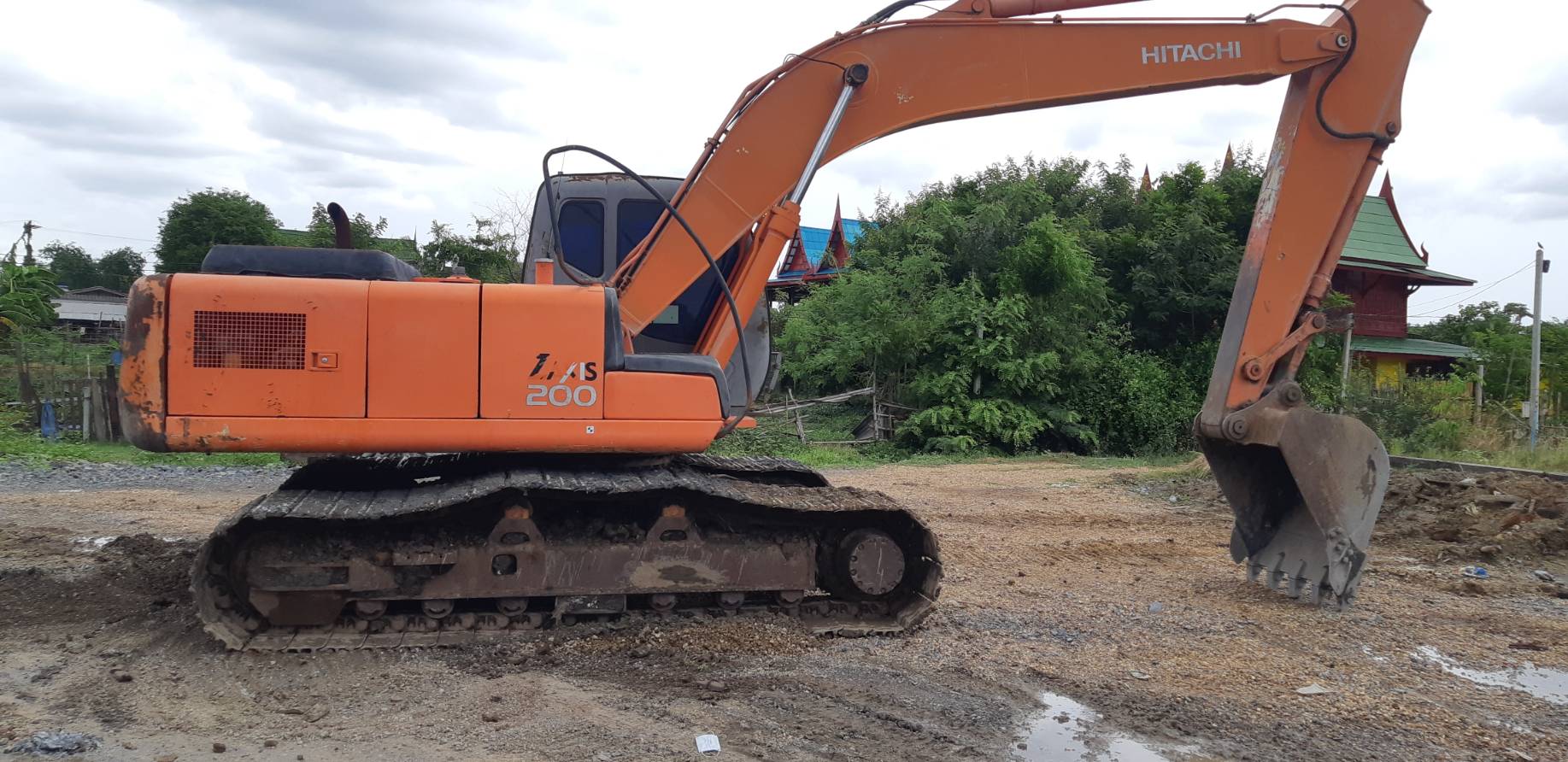 HITACHI ZX200-1 ยอดนิยม พร้อมใช้งาน