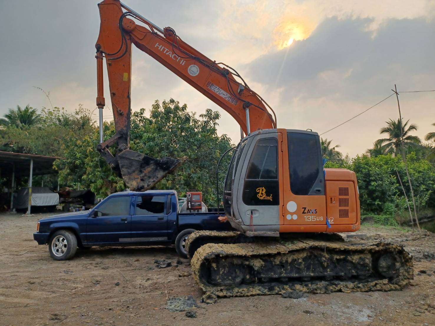 HITACHI ZX135-1 พร้อมใช้งาน