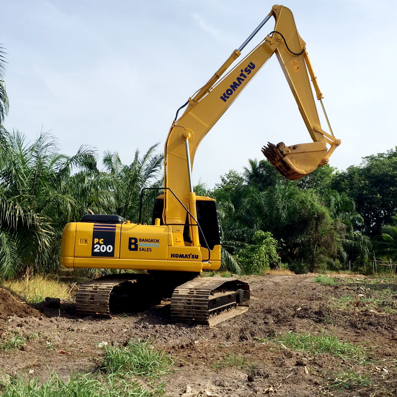Komatsu pc200-7 เต็มทุกจุด หล่อมาก