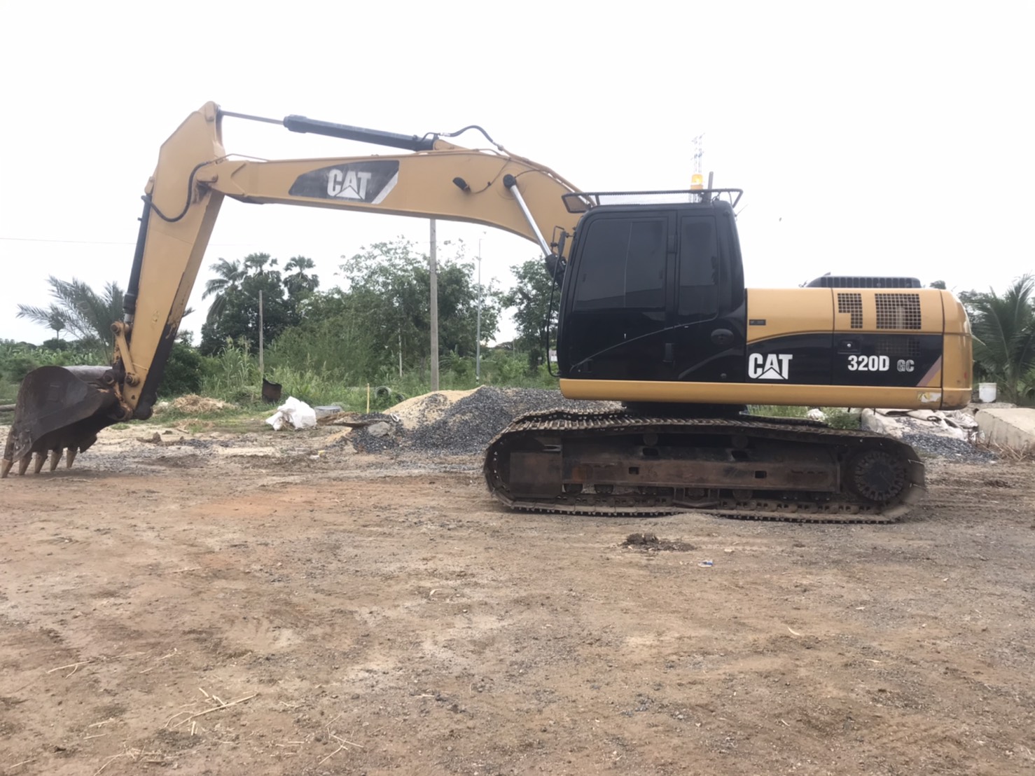 CAT320D GC หล่อมาก 2000 ชั่วโมง เต็มทุกจุด