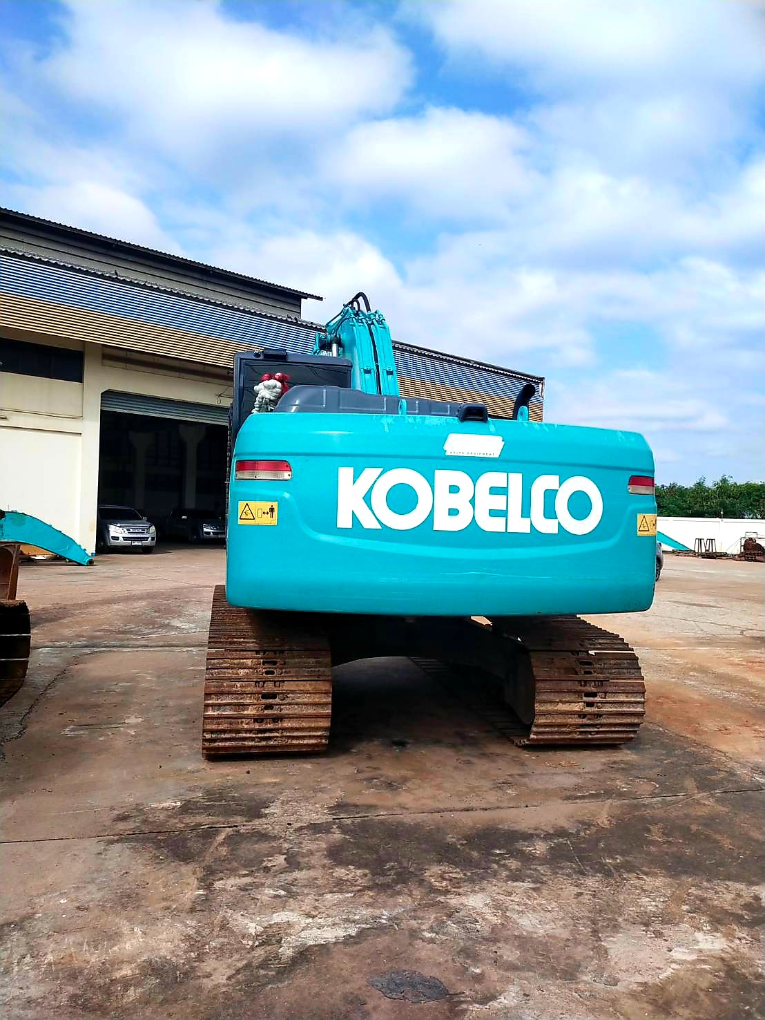 Kobelco sk200-10 YN15 , 8600 ชั่วโมง