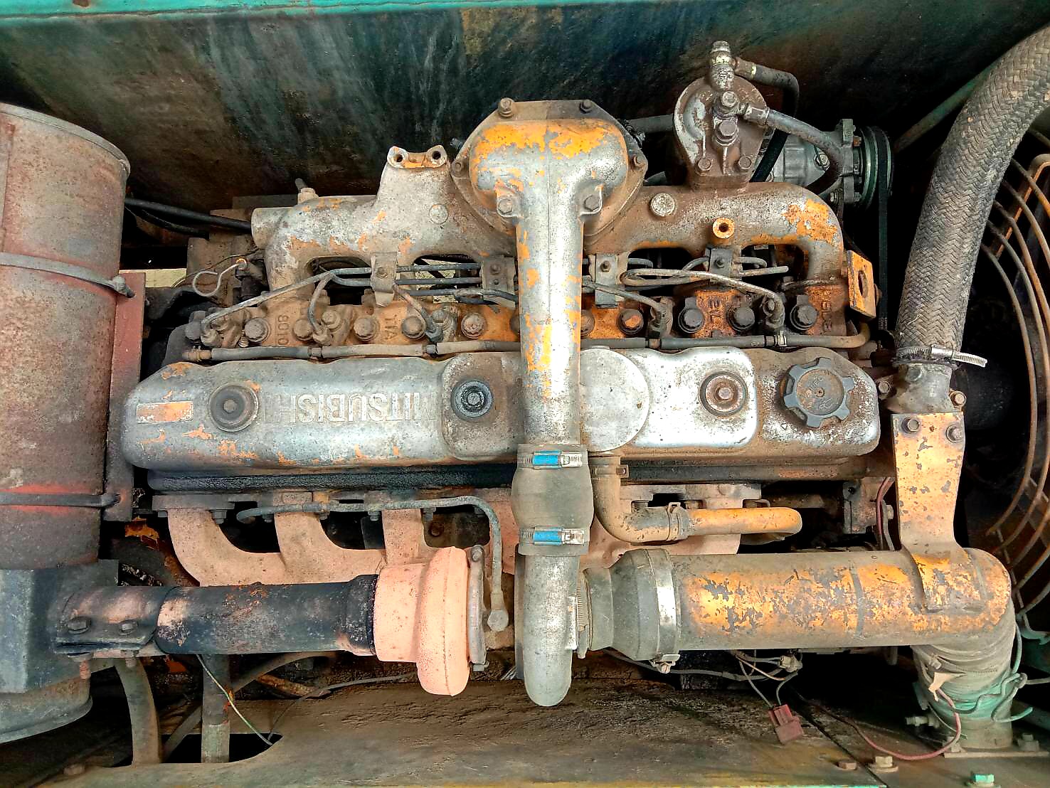 Kobelco sk200-2 พร้อมใช้งาน