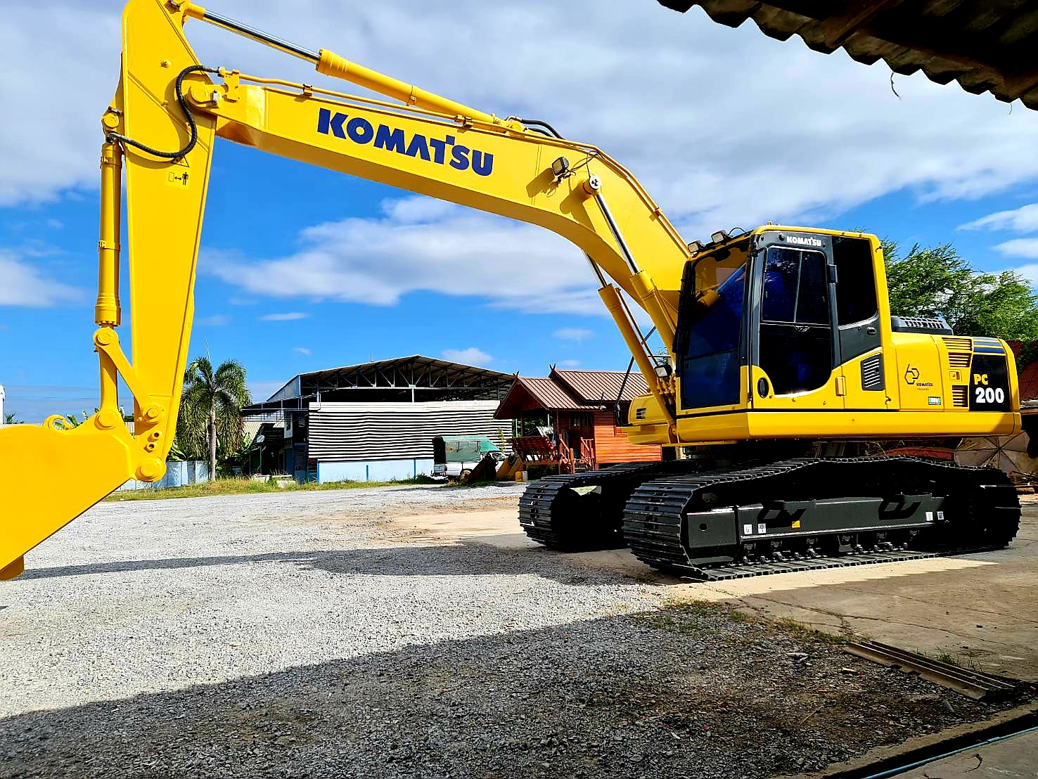 Komatsu pc200-8 mo (4000 ชั่วโมง)