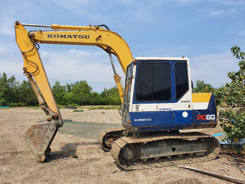 Komatsu pc60-6 ระบบเต็ม พร้อมใช้งาน