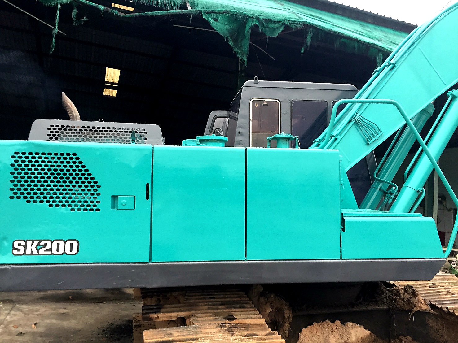 Kobelco sk200-2 พร้อมใช้งาน