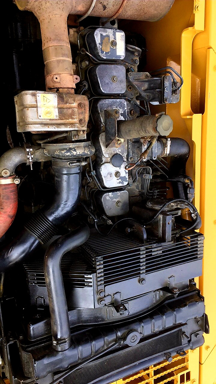 Komatsu pc200-7 [9,200 ชั่วโมง] เต็มทุกจุด