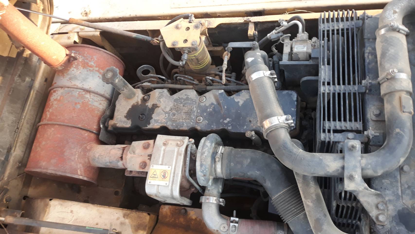 Komatsu pc200-8N1 พร้อมใช้งาน 13,000 ชั่วโมง