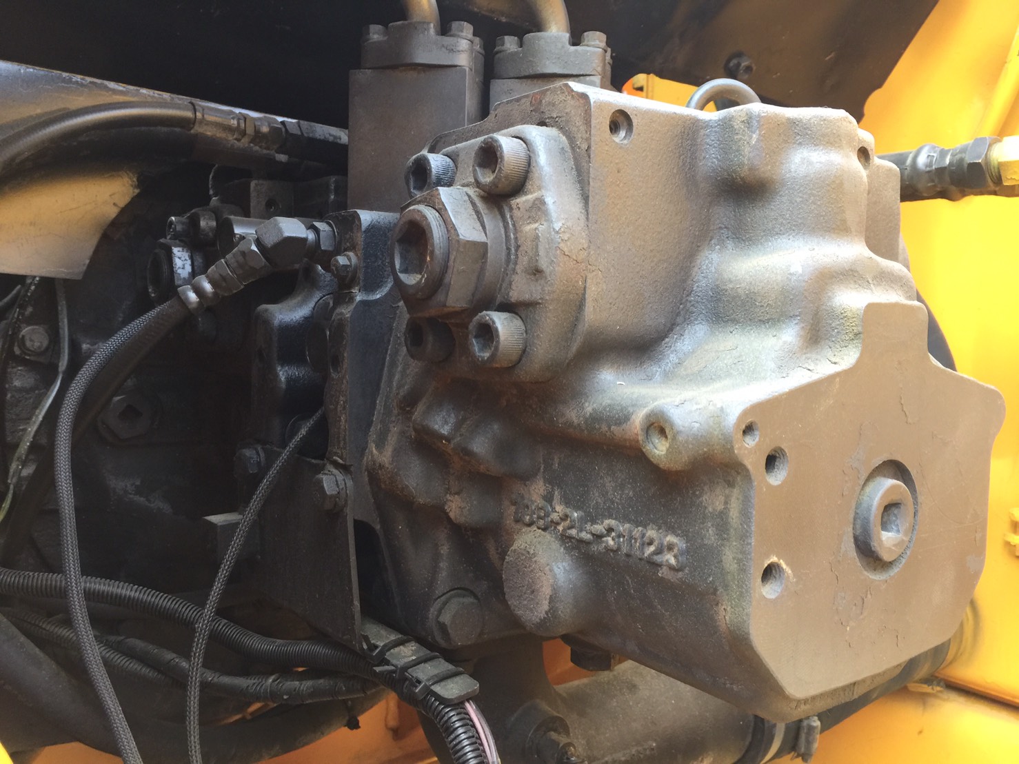 Komatsu pc200-7 เต็มทุกจุด หล่อมาก