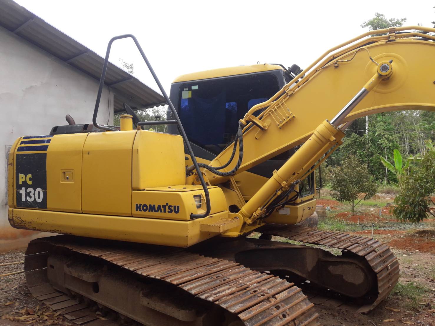 Komatsu pc130-7 พร้อมใช้งาน