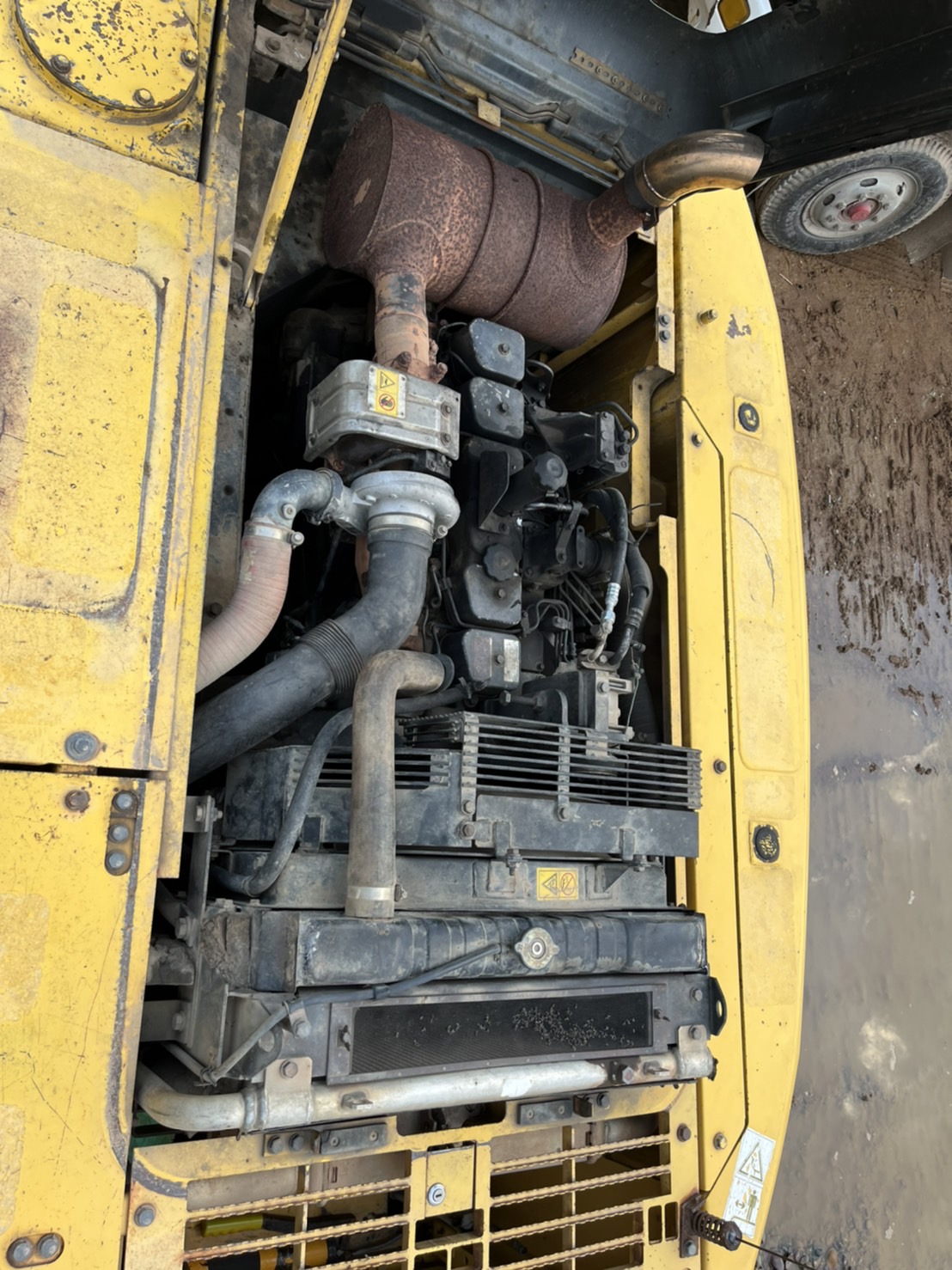 Komatsu pc200-7 เต็มทุกจุด หล่อมาก