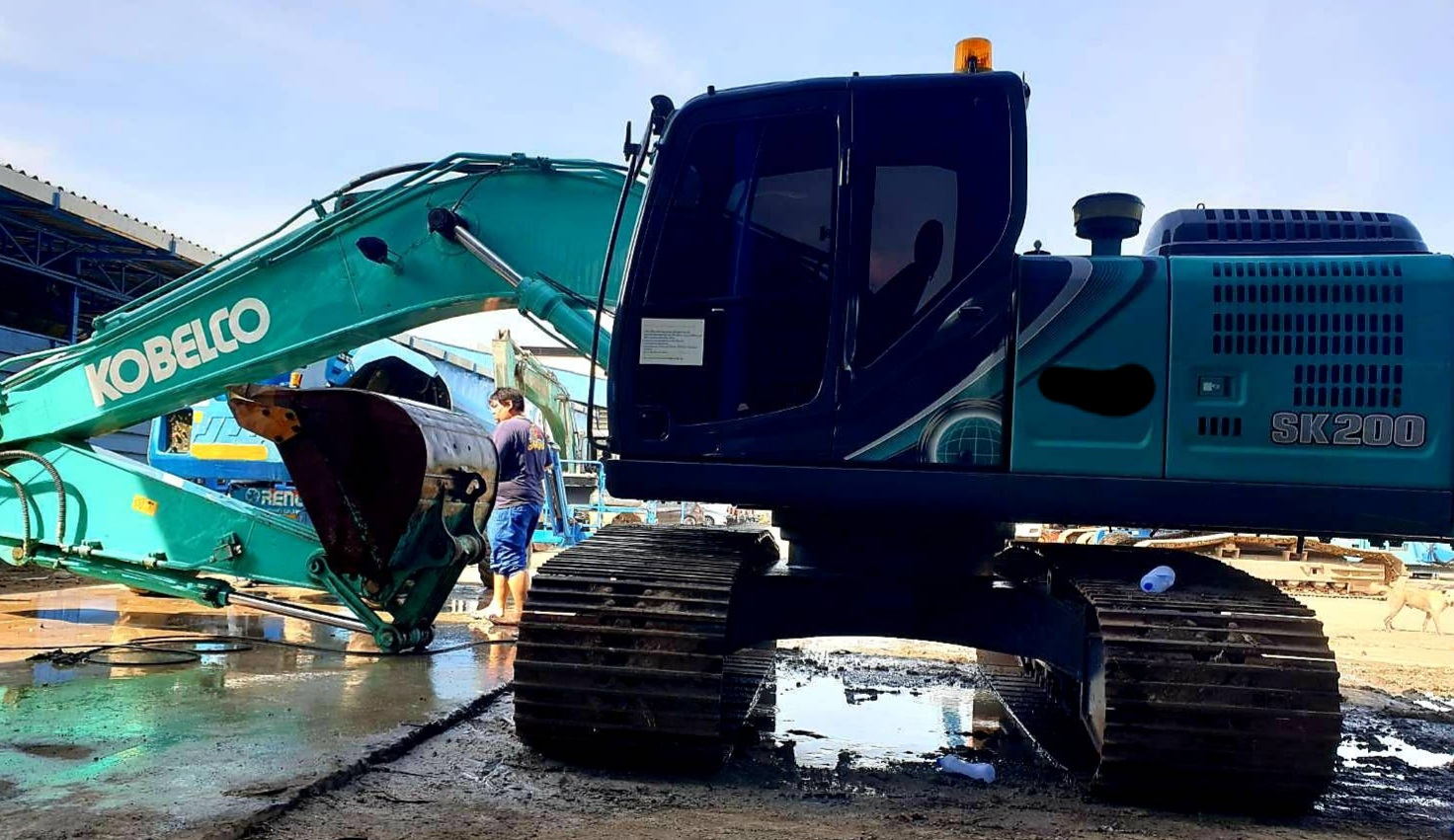 Kobelco sk200-10 YN15 , 4200 ชั่วโมง หล่อมากเต็มทุกระบบ