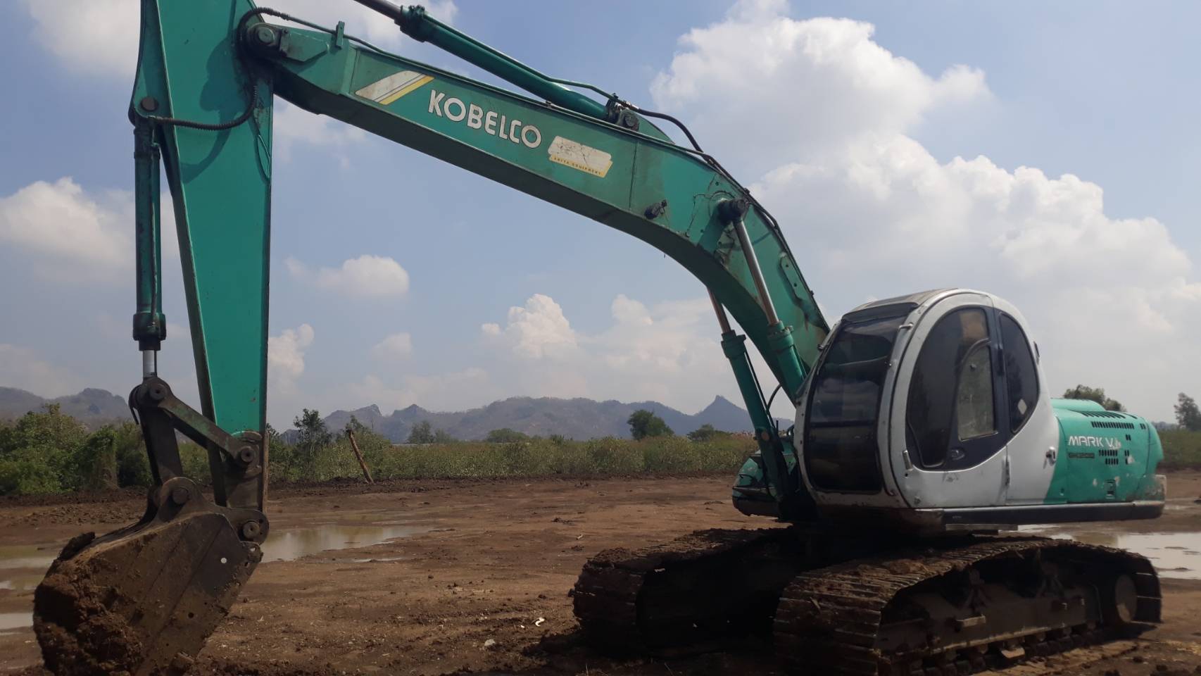 KOBELCO SK200 MARK5 พร้อมใช้งาน