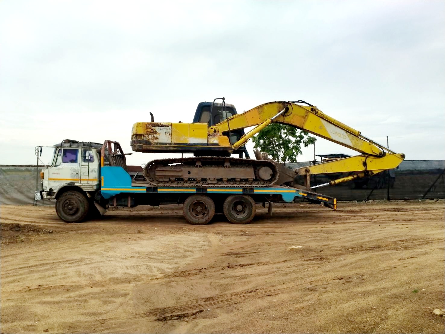 KOBELCO SK200 MARK3 ไฟฟ้าครบ ช่วงล่างเต็ม