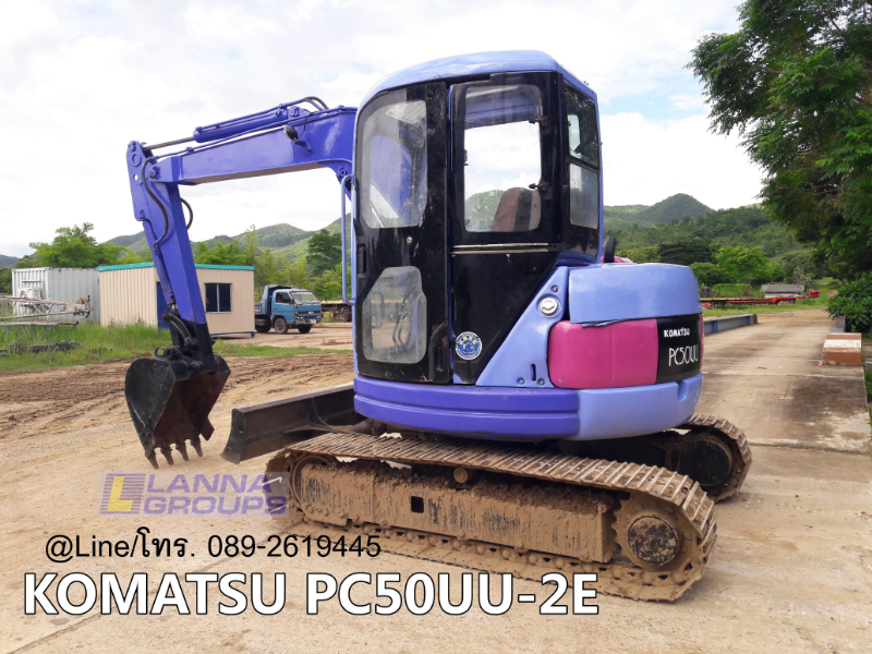 ขายรถขุดKOMATSU PC50UU-2E มีแอร์,เครื่องยนต์4D88E, จำนวน 4 สูบ, คอนโทรลน้ำมัน, ปั๊มนิ้ว แทรคเหล็ก ,รถเก่านอก,มีเอกสาร,ยังไม่เคยใช้งานในไทย