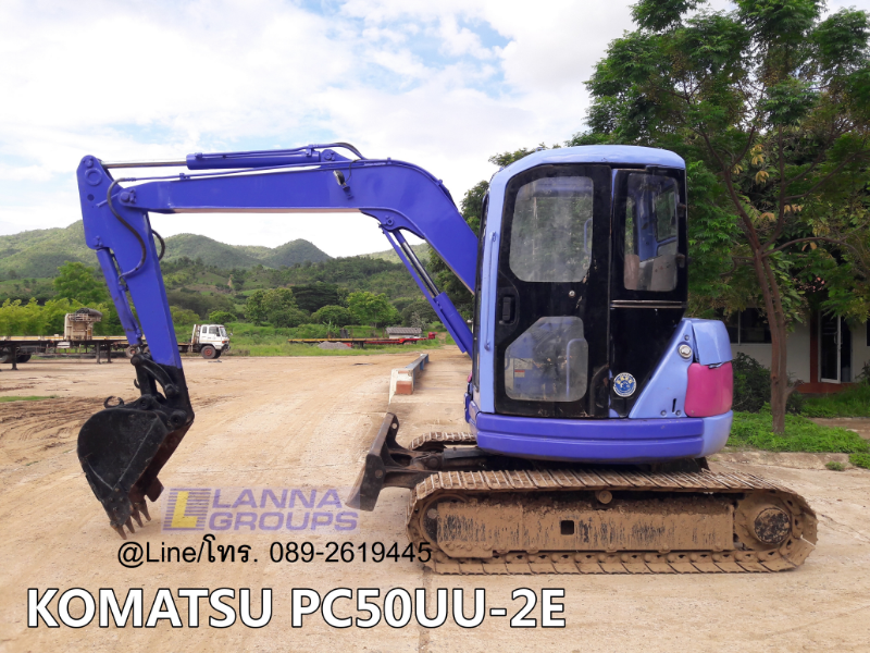 ขายรถขุดKOMATSU PC50UU-2E มีแอร์,เครื่องยนต์4D88E, จำนวน 4 สูบ, คอนโทรลน้ำมัน, ปั๊มนิ้ว แทรคเหล็ก ,รถเก่านอก,มีเอกสาร,ยังไม่เคยใช้งานในไทย
