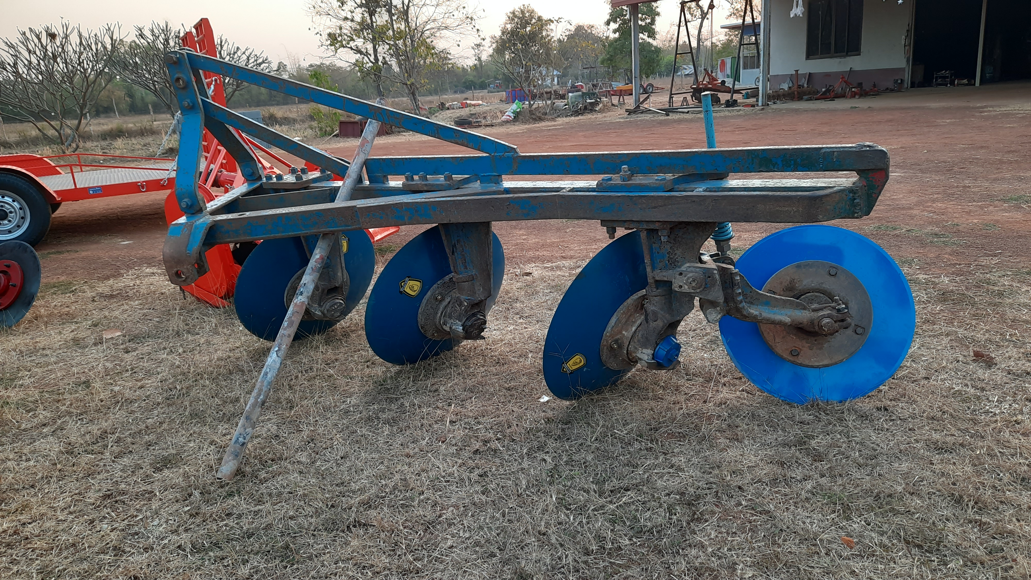 ขายผาน3ใบ26ของฟอร์ด ขายผาน3ใบ26ของฟอร์ด