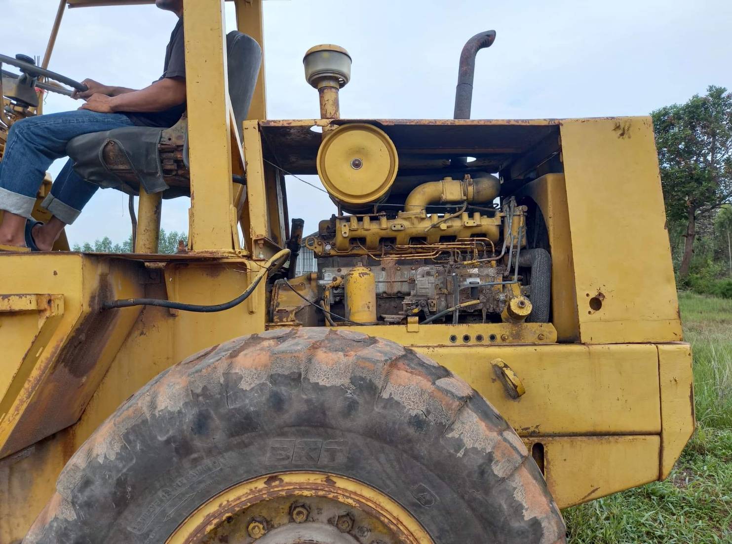 ขายด่วนขายถูกโคมัดซุJh30