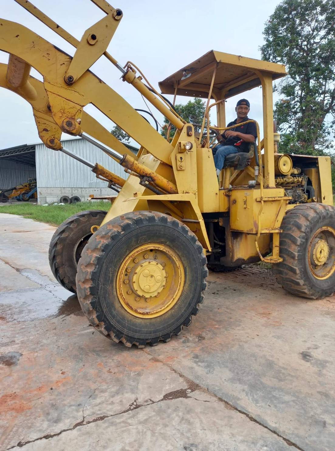 ขายด่วนขายถูกโคมัดซุJh30