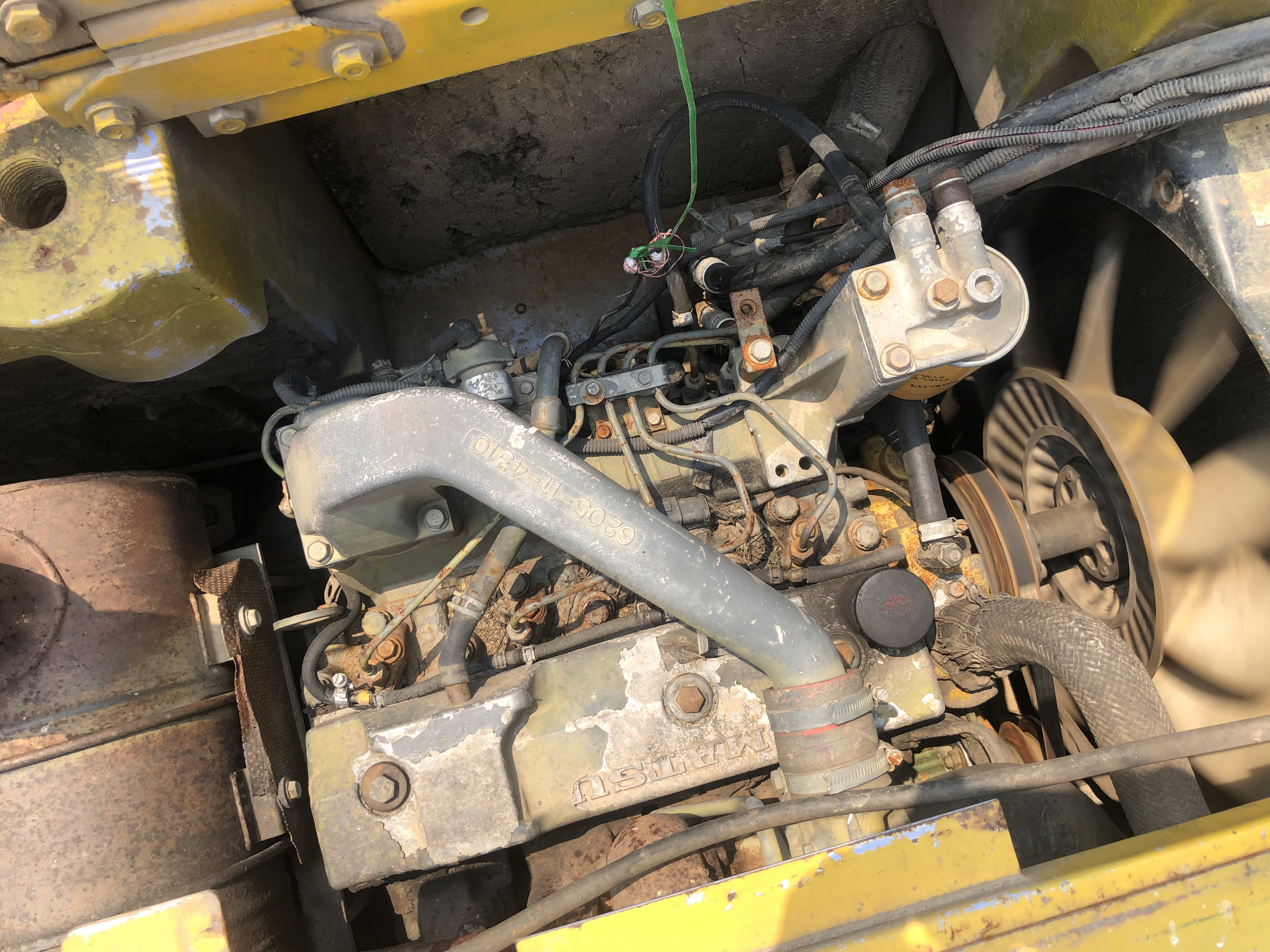 Komatsu PC128UU
