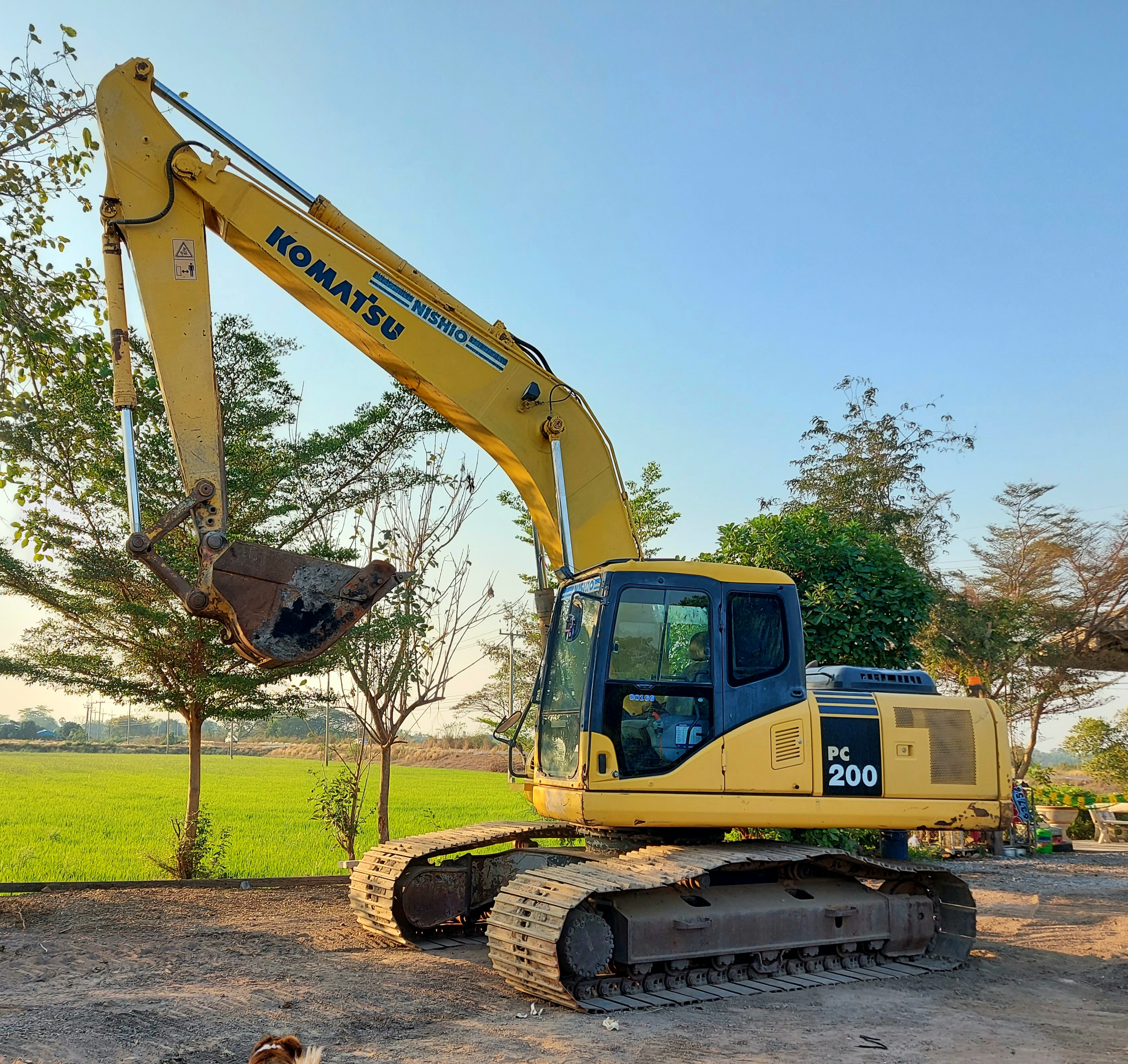 PC200-7 ซีเรี่ยวสูง สวยครบพร้อมใช้ PC200-7 ซีเรี่ยวสูง สวยครบพร้อมใช้