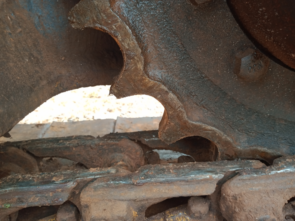 ขายตัดแยกอะไหล่หรือเหมาทั้งคัน KOMATSU PC60-2 ปั้มไม่มีกำลังอย่างอื่นทำงานได้ดี