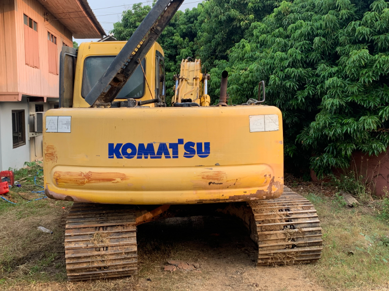 ขายแม็คโครยี่ห้อ Komatsu pc120-6 เอกสารเล่มทะเบียน รถใช้งานปกติราคา580,000