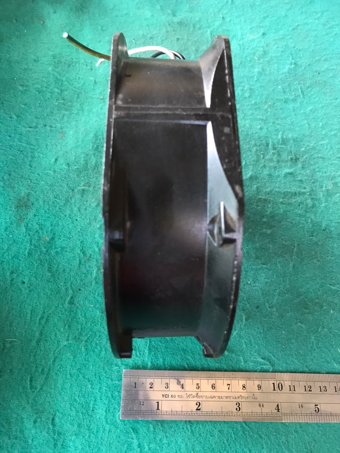 พัดลมระบายอากาศ SHYUAN YA  220V 25W  ขนาด 6 นิ้ว โครงอลูมิเนียม สภาพดี ราคาตัวละ 200 บาท+30 ค่าส่ง มี 3 ตัวค่ะ