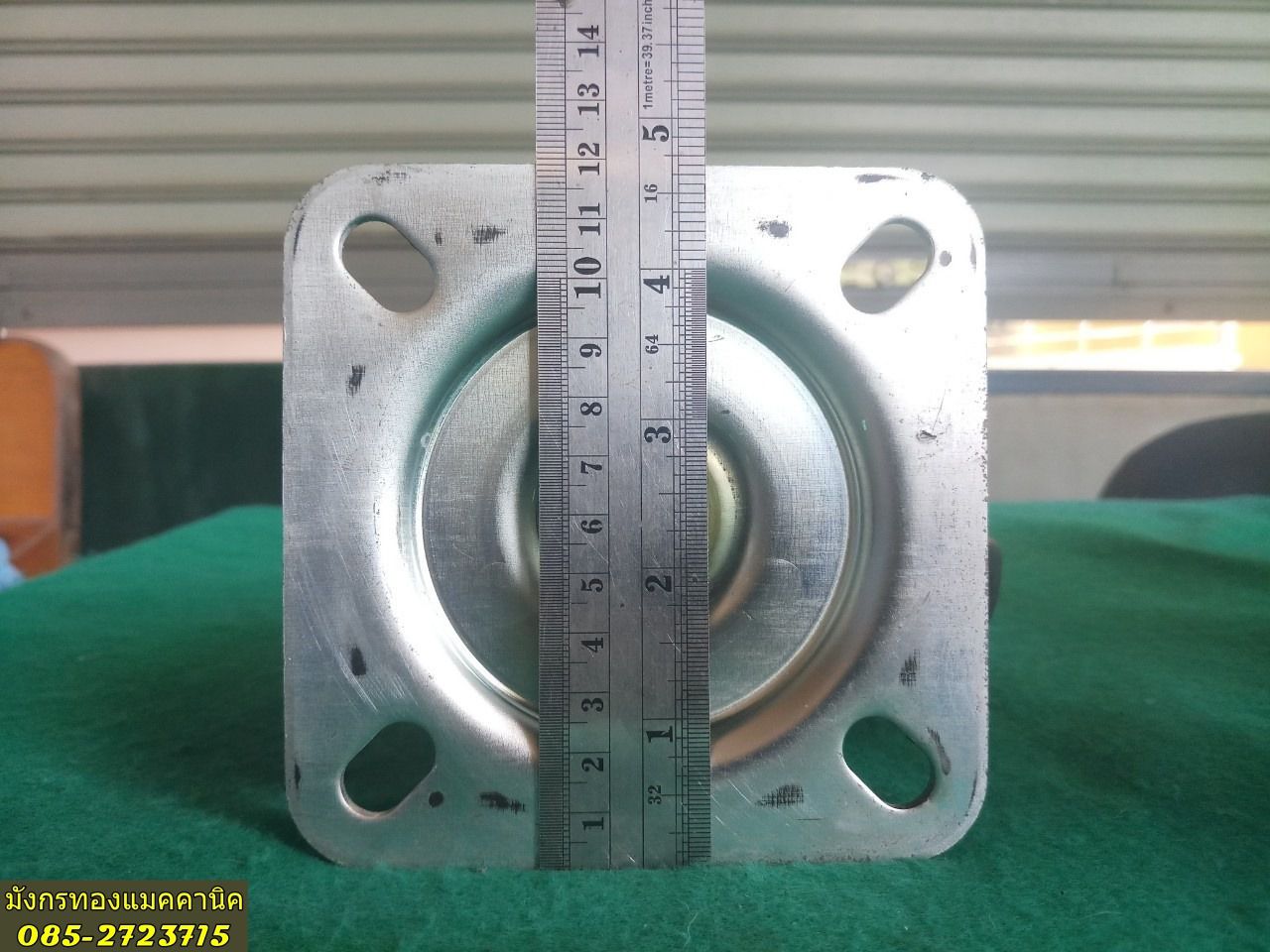 ลูกล้อ HAMMER ขนาด 5 นิ้ว มีเบรก 2 ล้อ ล้อหมุนได้ 4 ล้อ ล้อยางแน่นๆ เข็นไม่ดัง ไม่เป็นรอยค่ะ ล้อลื่นดี แข็งแรงรับน้ำหนักได้ดี ราคาชุดละ 600 บาทไม่รวมส่งค่ะ มี 4 ชุด ลูกล้อ HAMMER ขนาด 5 นิ้ว มีเบรก 2 ล้อ ล้อหมุนได้ 4 ล้อ ล้อยางแน่นๆ เข็นไม่ดัง ไม่เป็นรอยค่ะ ล้อลื่นดี แข็งแรงรับน้ำหนักได้ดี ราคาชุดละ 600 บาทไม่รวมส่งค่ะ มี 4 ชุด