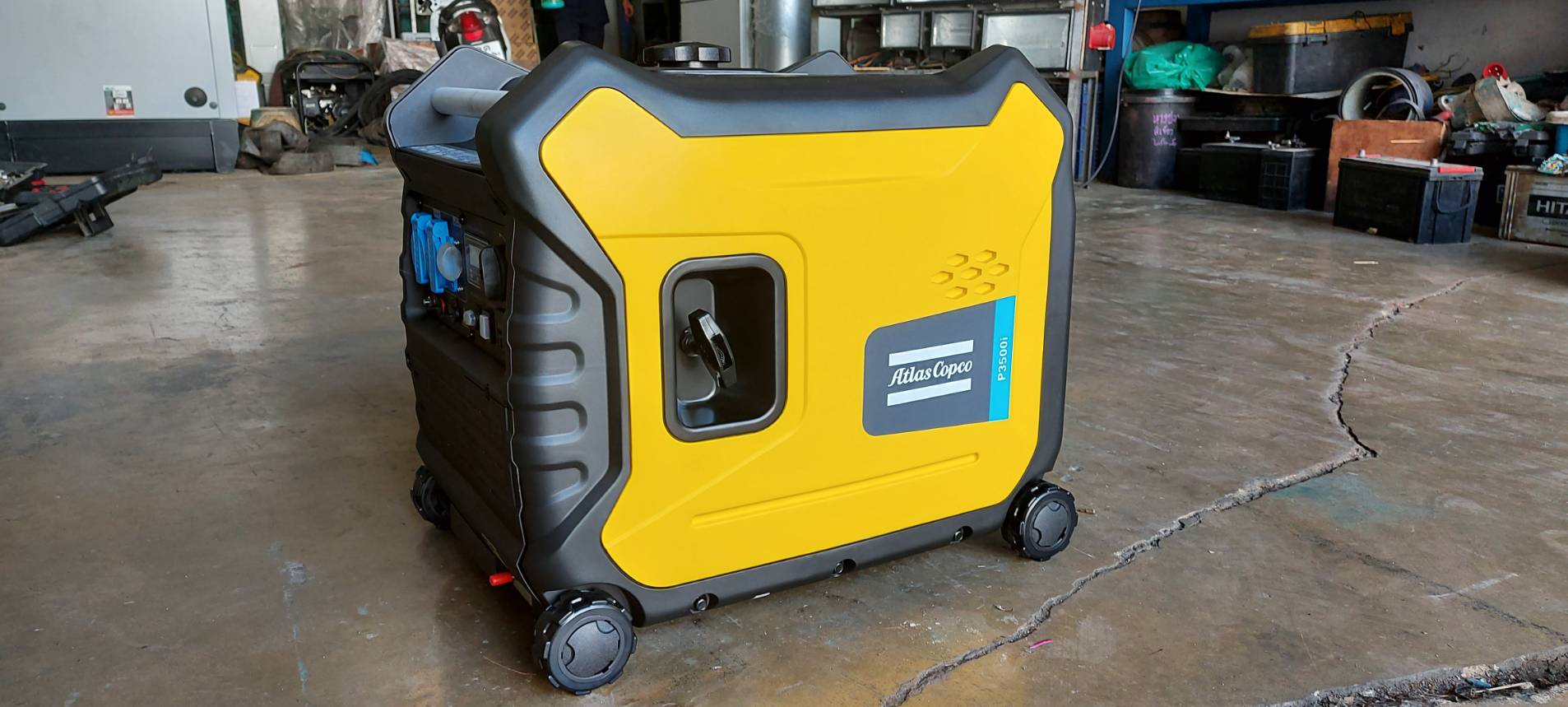 P3500i เครื่องปั่นไฟ:Atlas Copco 3.3kw ผลิตภัณฑ์จากสวีเดน เครื่องอินเวอสเตอร์ รถบ้าน รถแค้มปิ้ง อีเว P3500i เครื่องปั่นไฟ:Atlas Copco 3.3kw ผลิตภัณฑ์จากสวีเดน เครื่องอินเวอสเตอร์ รถบ้าน รถแค้มปิ้ง อีเว