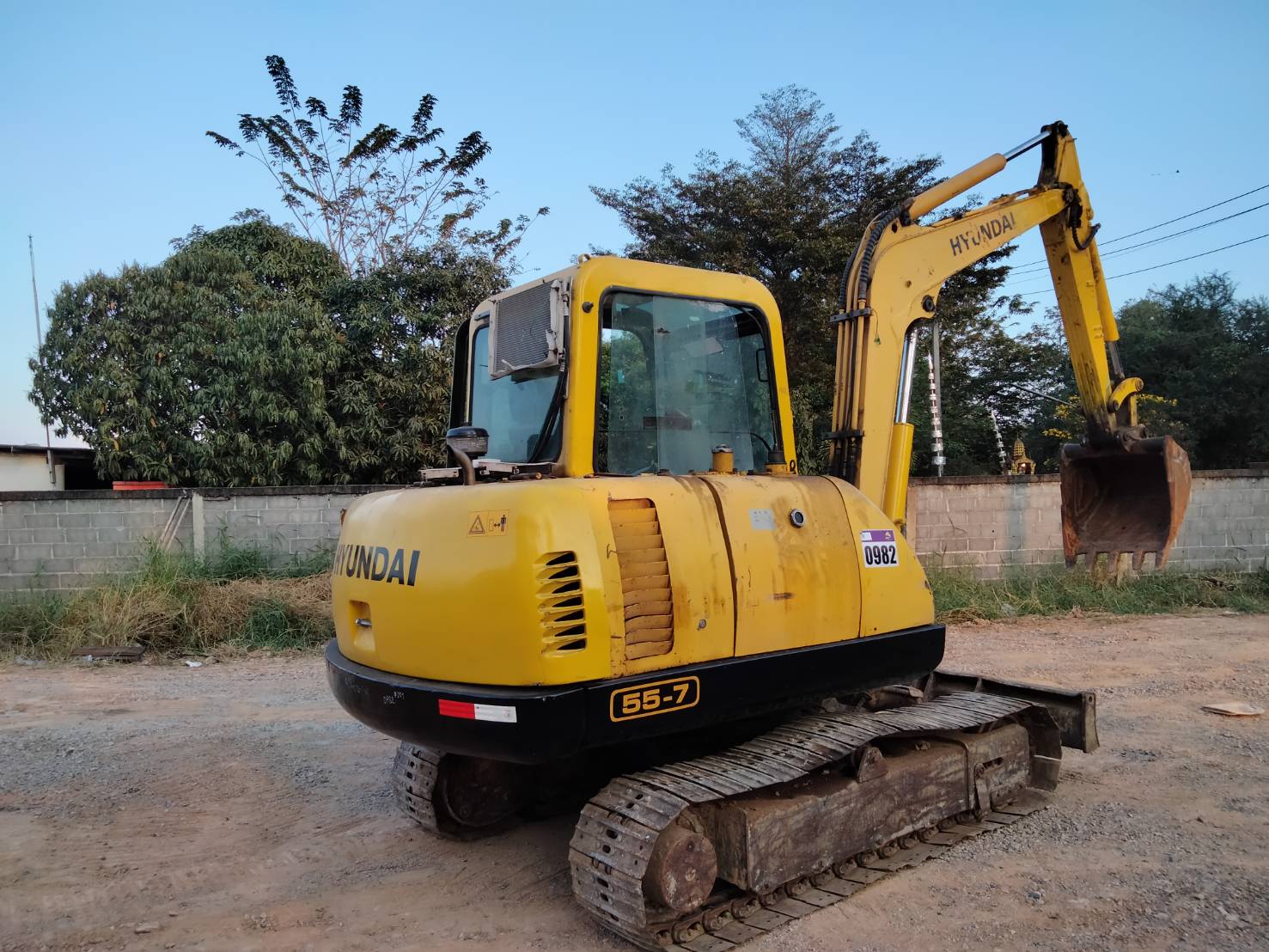 รถแบคโฮ HYUNDAI R55-7 รถเก่านอกนำเข้า มีวีดีโอให้ชม