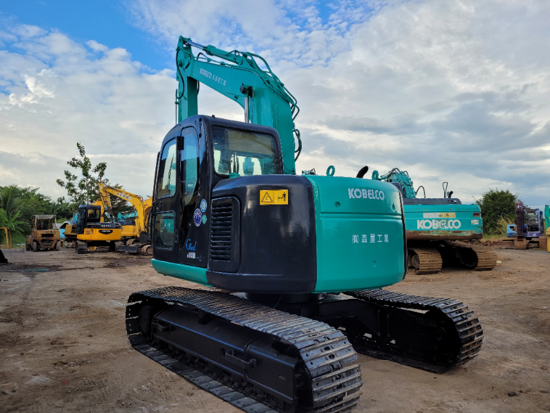 รถแบคโฮ KOBELCO SK115SR รถนอกนำเข้า มีวีดีโอให้ชม รถแบคโฮ KOBELCO SK115SR รถนอกนำเข้า มีวีดีโอให้ชม