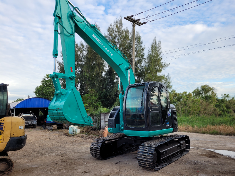 รถแบคโฮ KOBELCO SK115SR รถนอกนำเข้า มีวีดีโอให้ชม รถแบคโฮ KOBELCO SK115SR รถนอกนำเข้า มีวีดีโอให้ชม