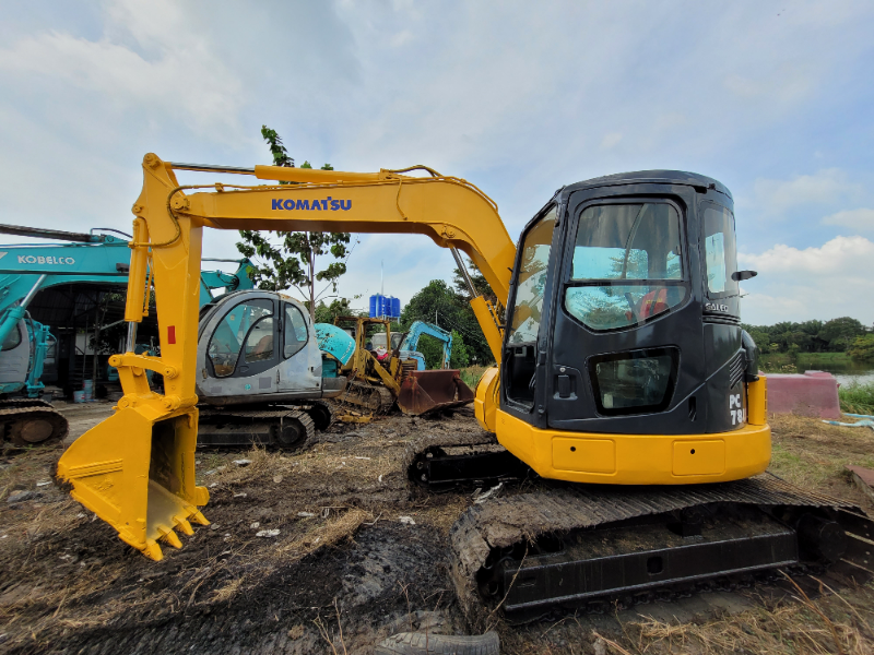 รถแบคโฮ KOMATSU PC78US รถนอกนำเข้า มีวีดีโอการทำงานให้ชม รถแบคโฮ KOMATSU PC78US รถนอกนำเข้า มีวีดีโอการทำงานให้ชม