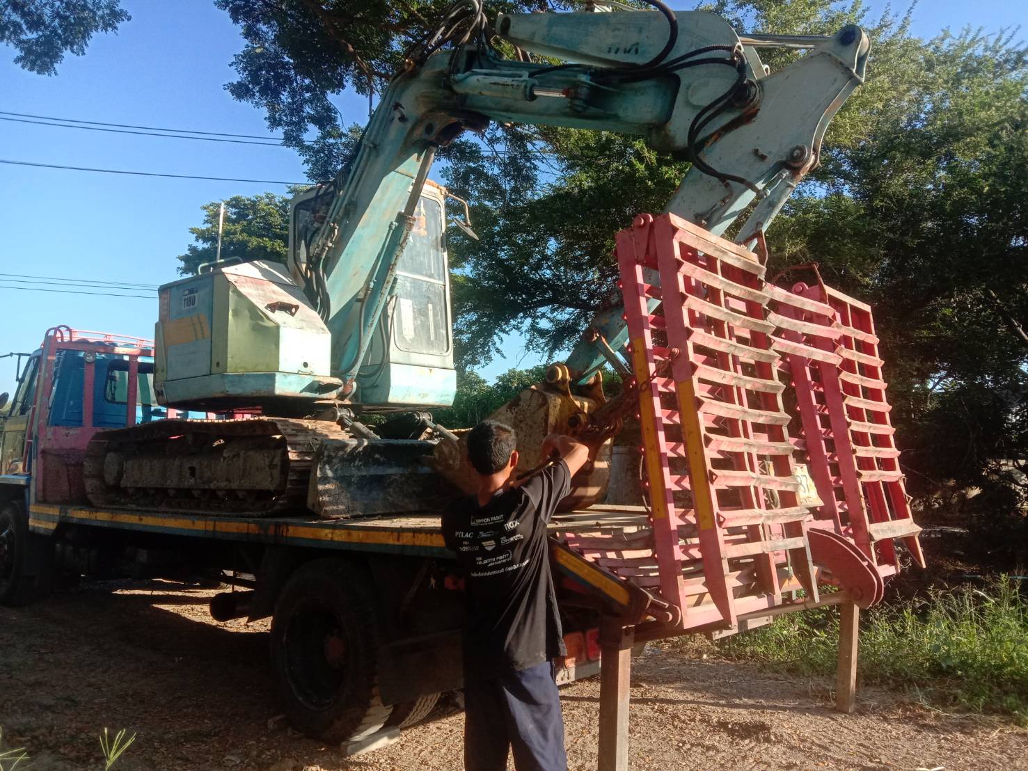 รถแบคโฮ SUMITOMO S160F2U รถเก่านอกนำเข้ามา มี VDO การทำงานให้ชม