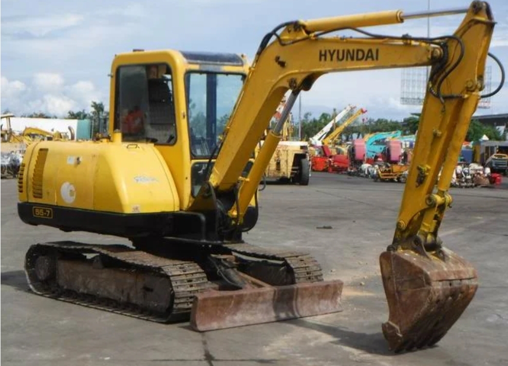 รถแบคโฮ HYUNDAI R55-7 รถเก่านอกนำเข้า รถสวยพร้อมใช้งาน รถแบคโฮ HYUNDAI R55-7 รถเก่านอกนำเข้า รถสวยพร้อมใช้งาน