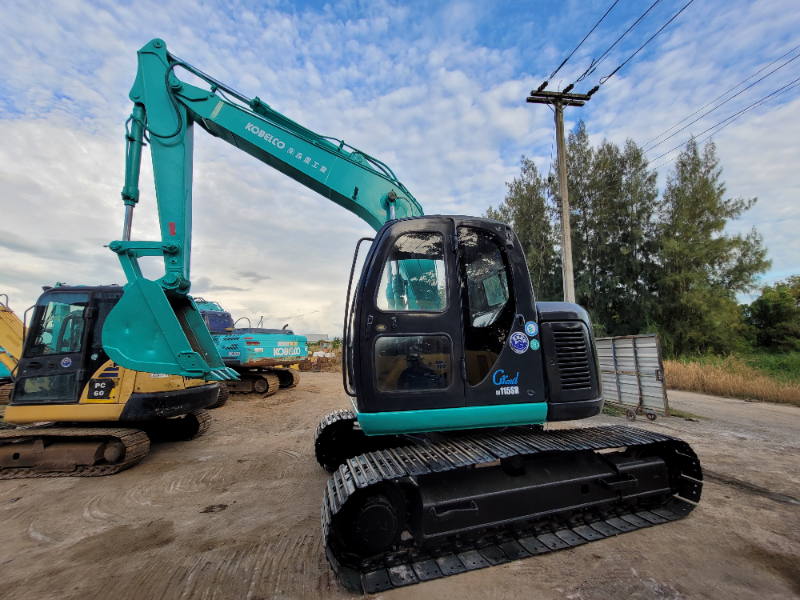 รถแบคโฮ KOBELCO SK115SR รถนอกนำเข้า มีวีดีโอให้ชม รถแบคโฮ KOBELCO SK115SR รถนอกนำเข้า มีวีดีโอให้ชม