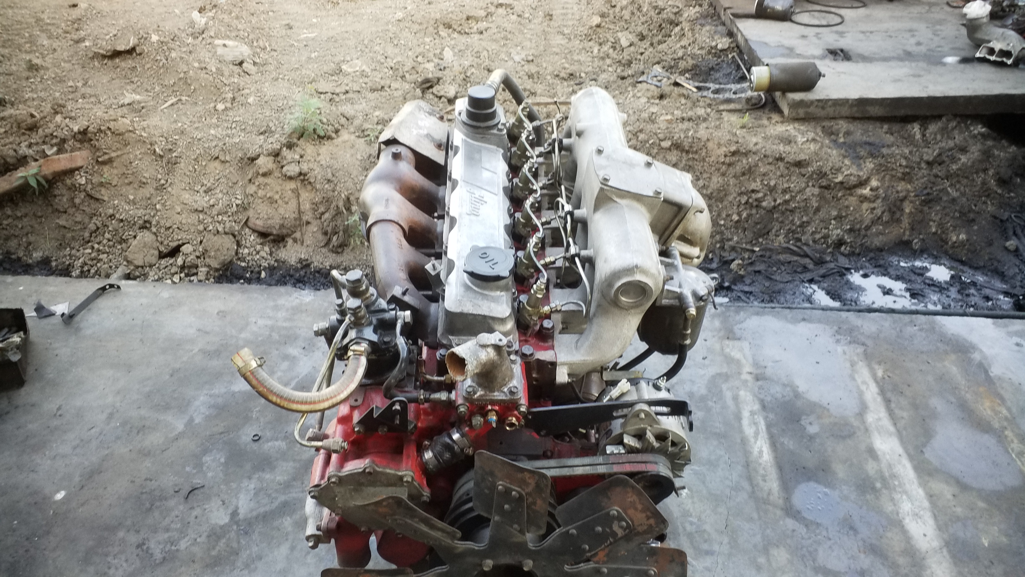 เครื่อง hino em100 220 แรง เครื่อง hino em100 220 แรง