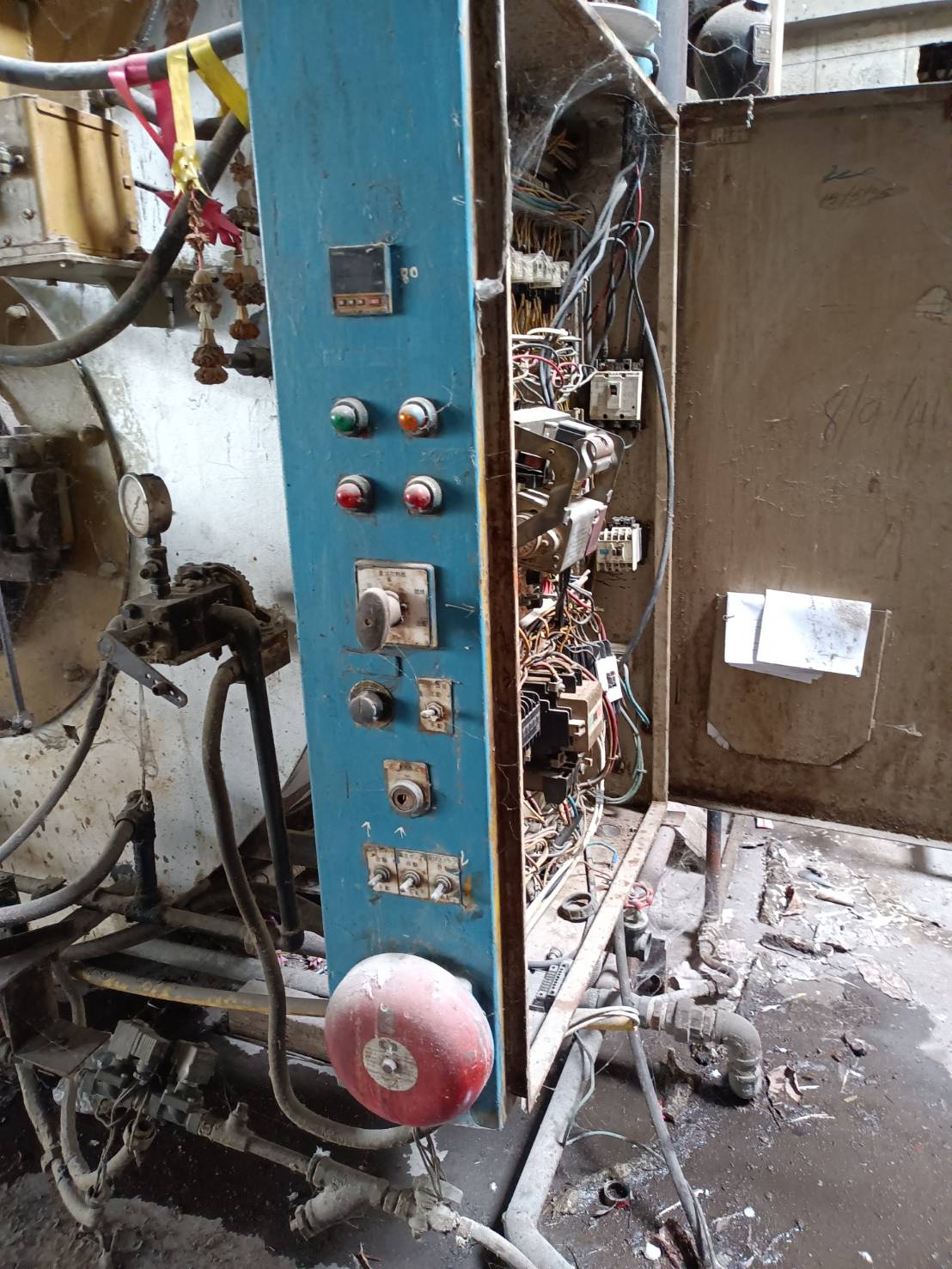 บอยเลอร์ ขนาด 2 ตัน ของไต้หวั่นตามสภาพ เรื้อถอนออกมาแล้วออกมาแล้ว บอยเลอร์ ขนาด 2 ตัน ของไต้หวั่นตามสภาพ เรื้อถอนออกมาแล้วออกมาแล้ว