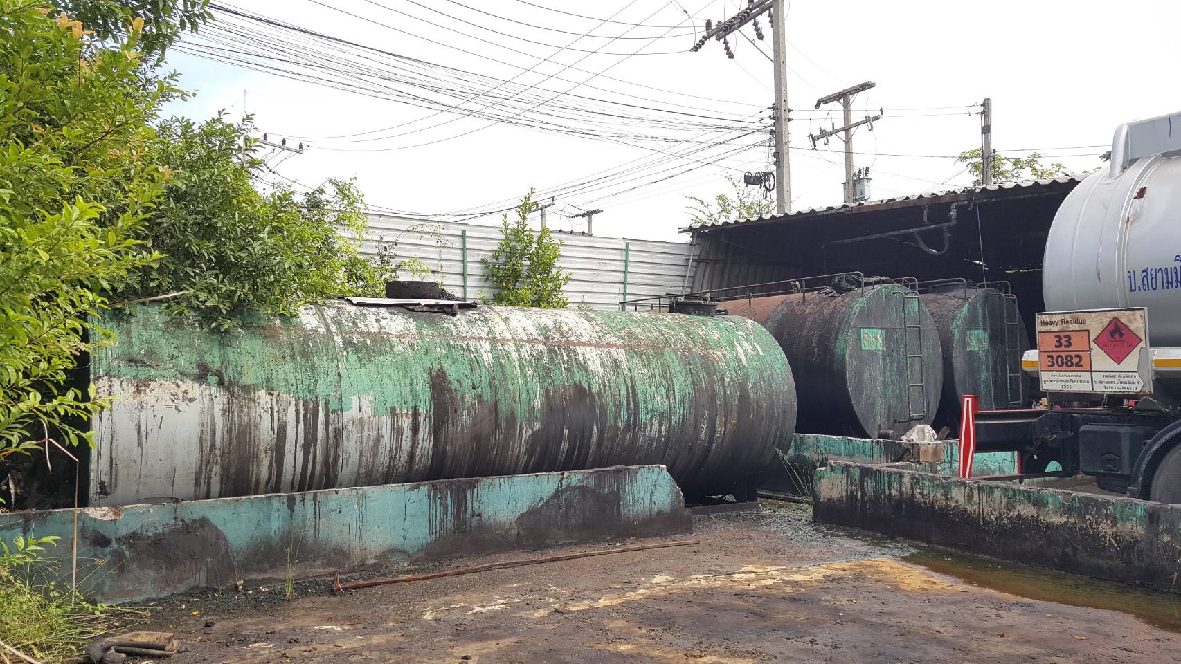ถังน้ำมันเก่า 15000 ลิตรใช้งานได้เลย สองใบราคาถูกสุด